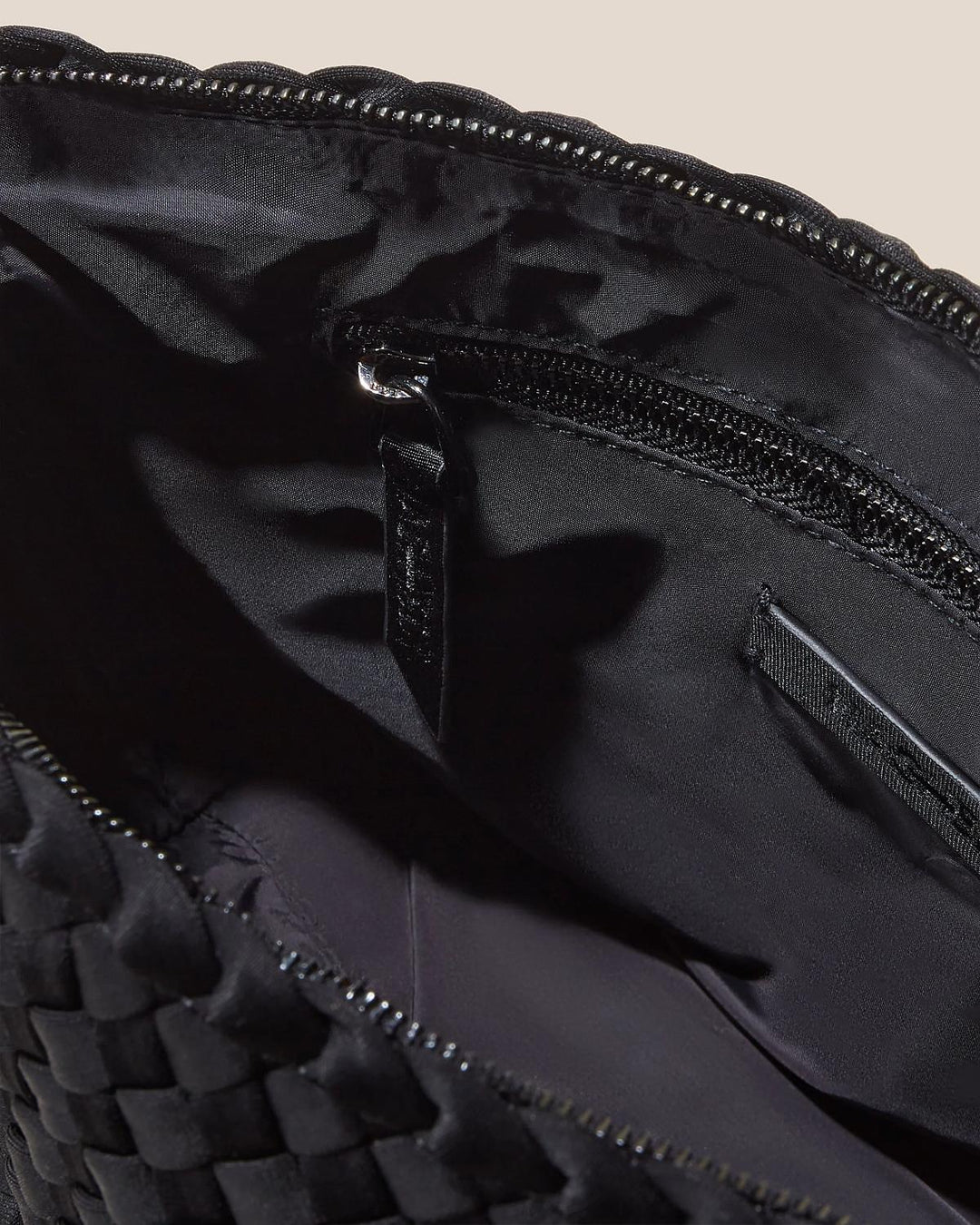 Portofino Medium Cosmetic Case Onyx