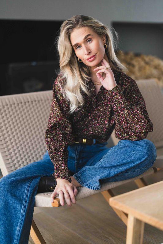 Astrid Top Black Coffee Flower