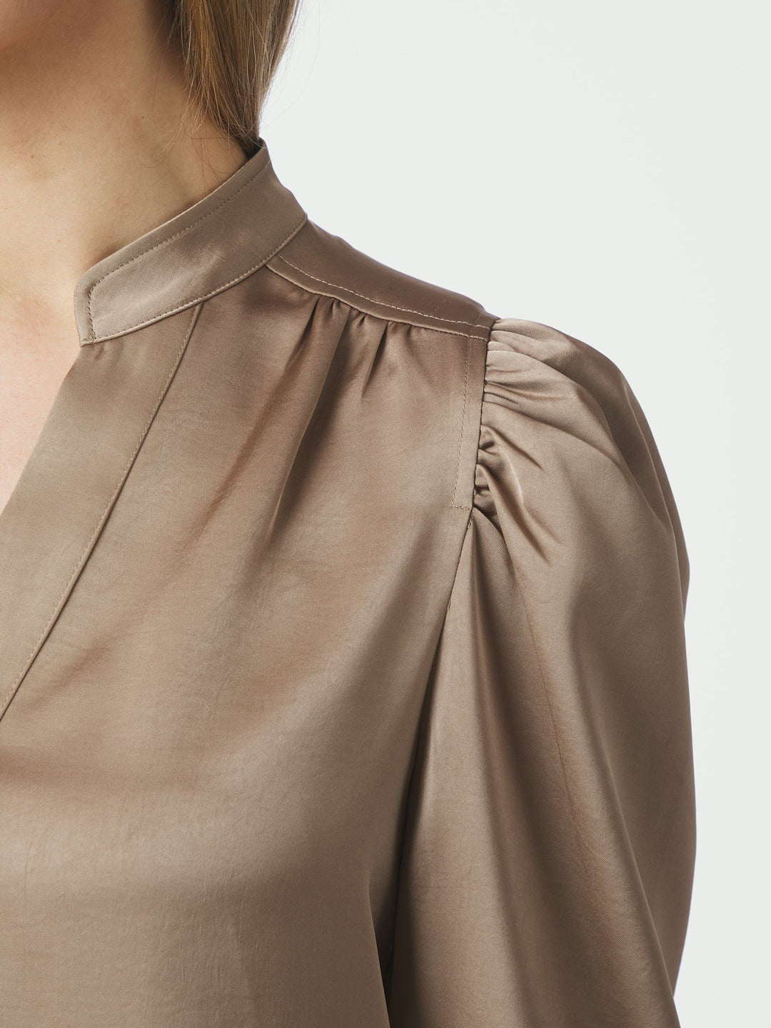 Rosslyn Heavy Sateen Blouse Dark Taupe