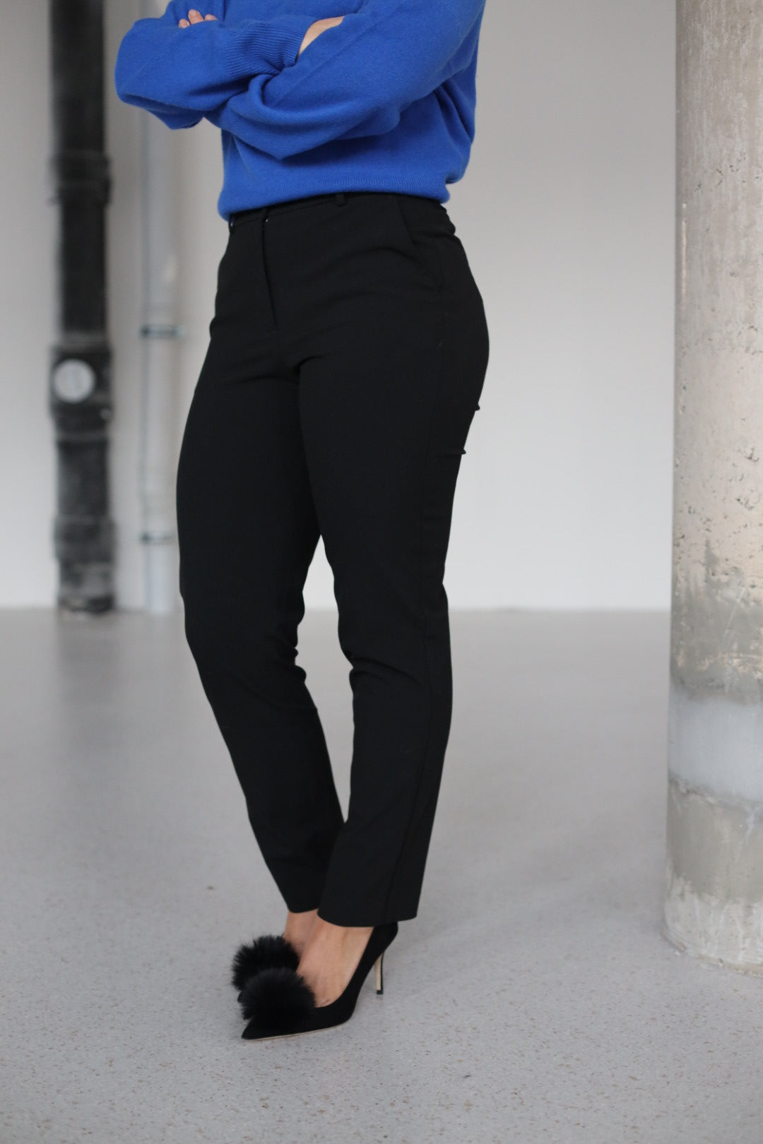 Kylie FV Crop 396 Black