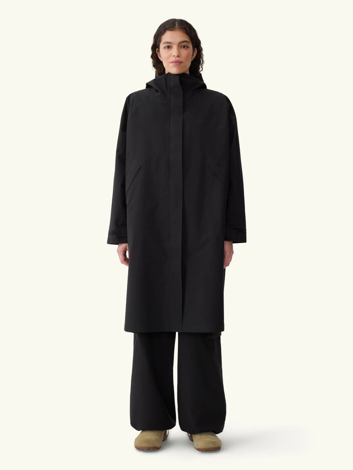 Vangen Coat Black