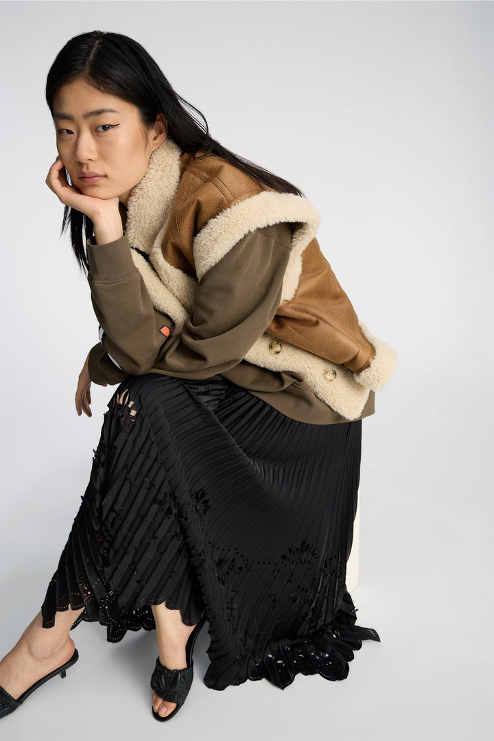 Charming Skirt Black