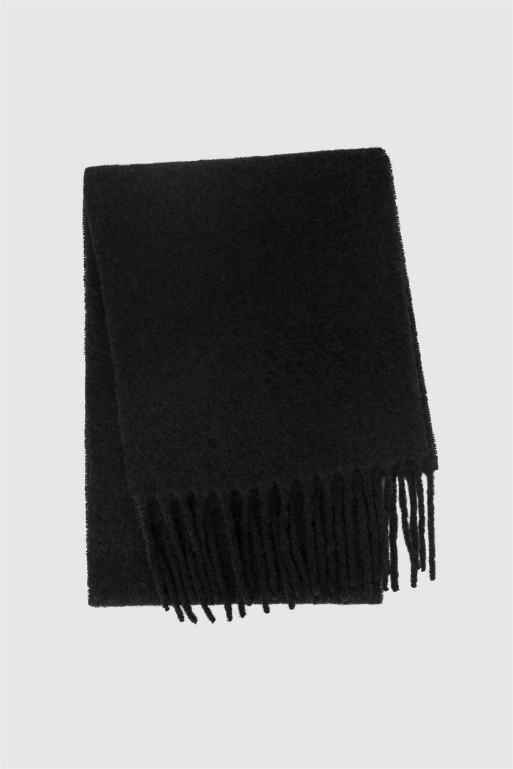 Snug Scarf Black