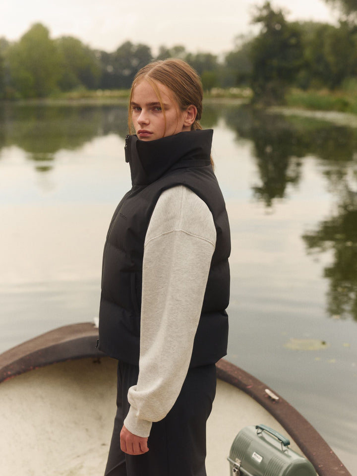 Aurora Puﬀer Vest Mineral Black