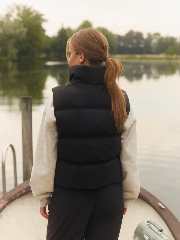 Aurora Puﬀer Vest Mineral Black