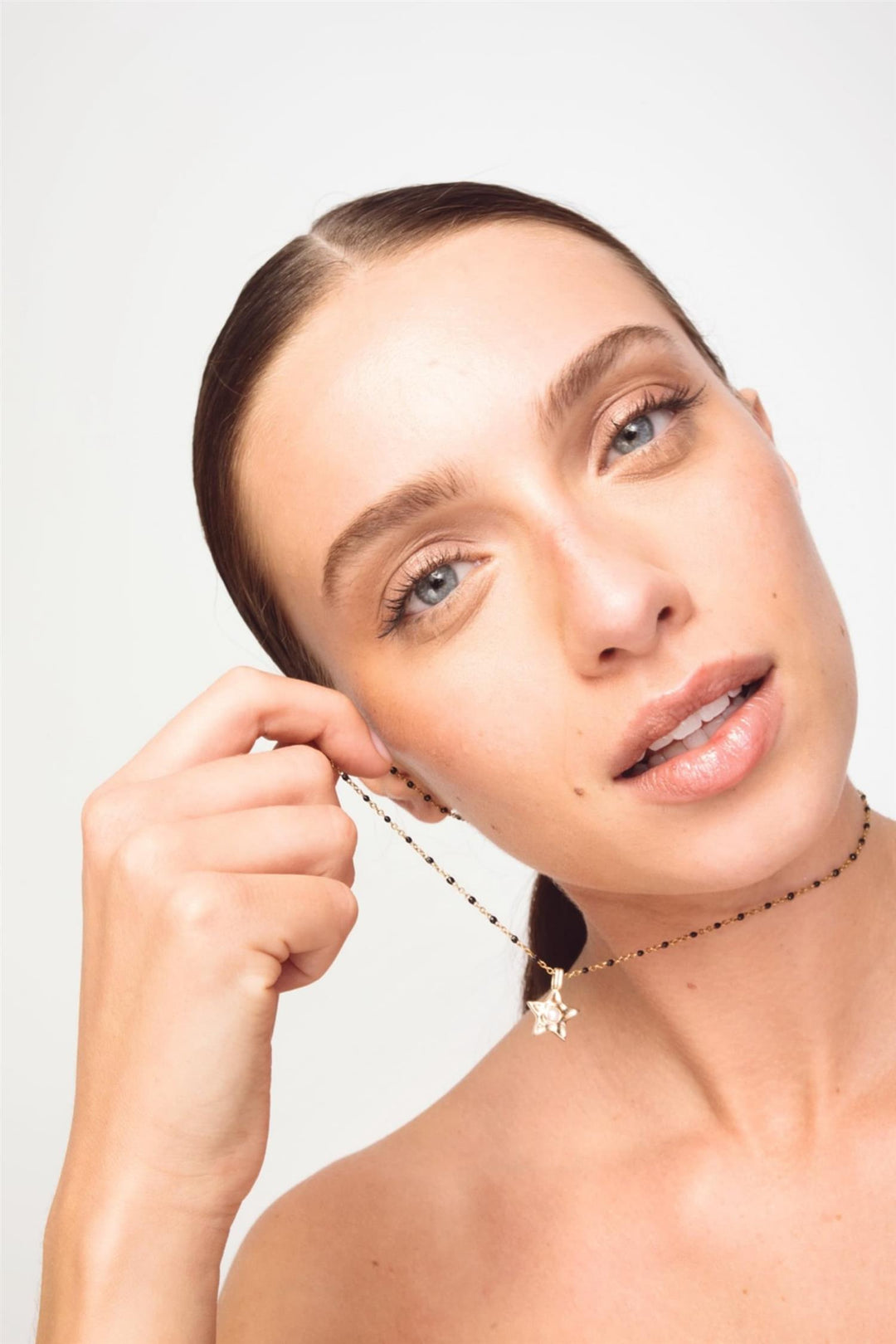 The Black Bead Necklace Gold