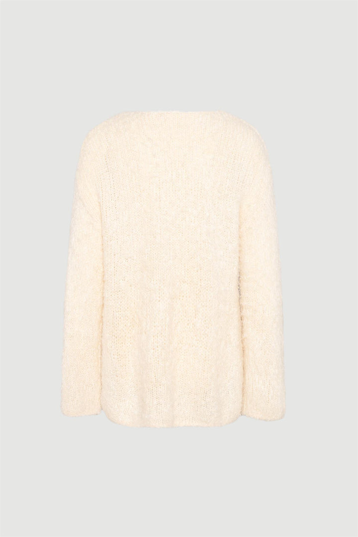 Indulge Knit Cream