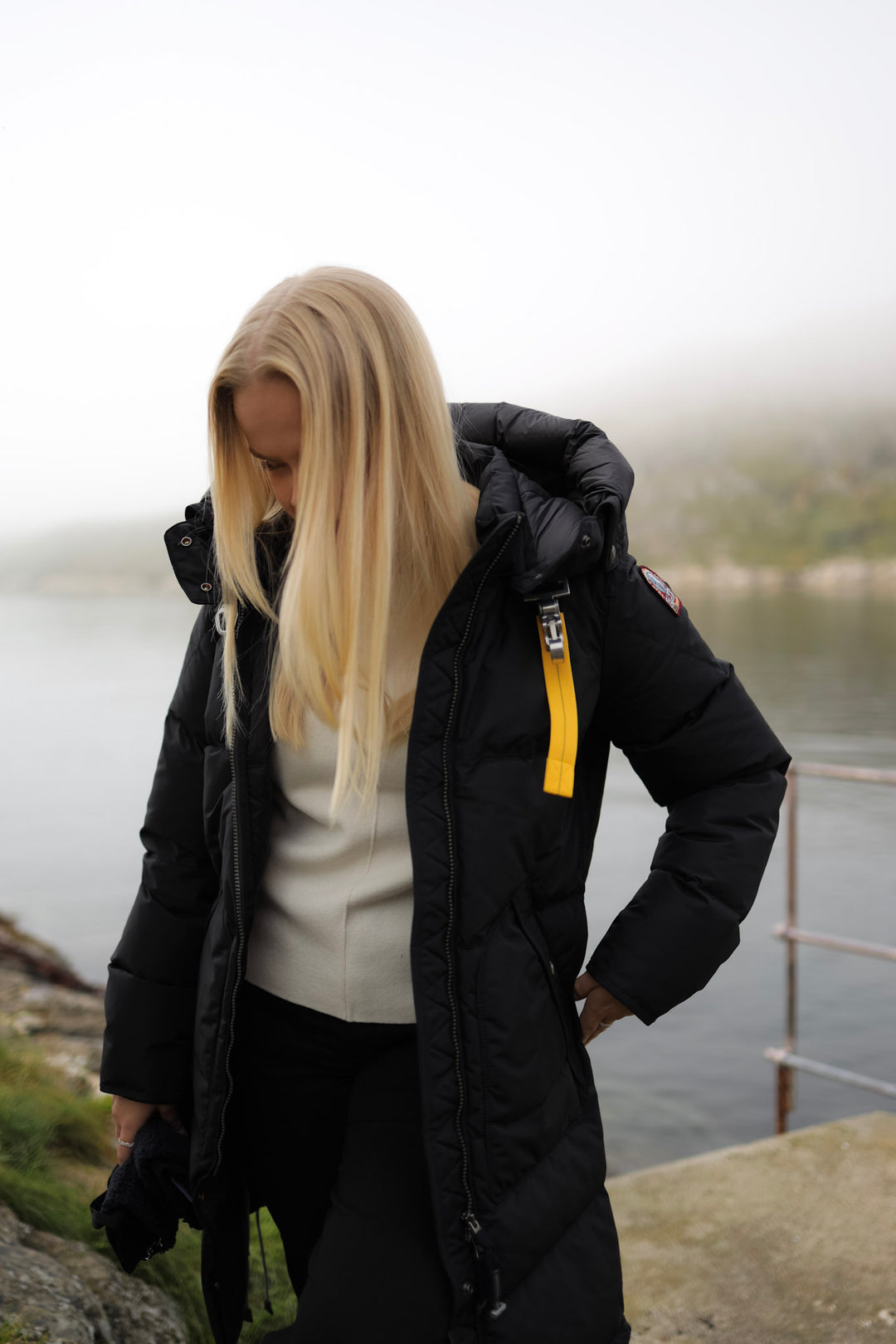 Long Bear Hooded Parka Black