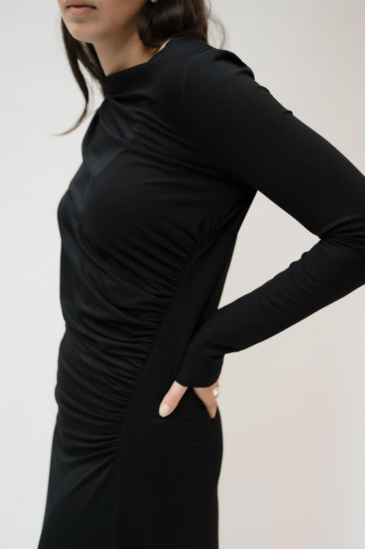 Nashira Dress Black