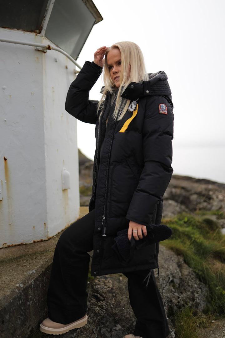 Long Bear Hooded Parka Black