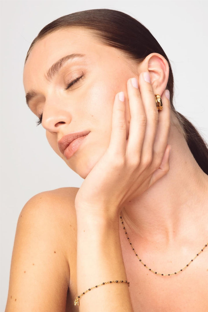 The Black Bead Bracelet Gold