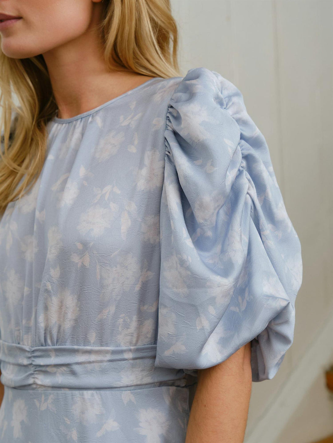 Kikka Faded Flower Dress Light Blue