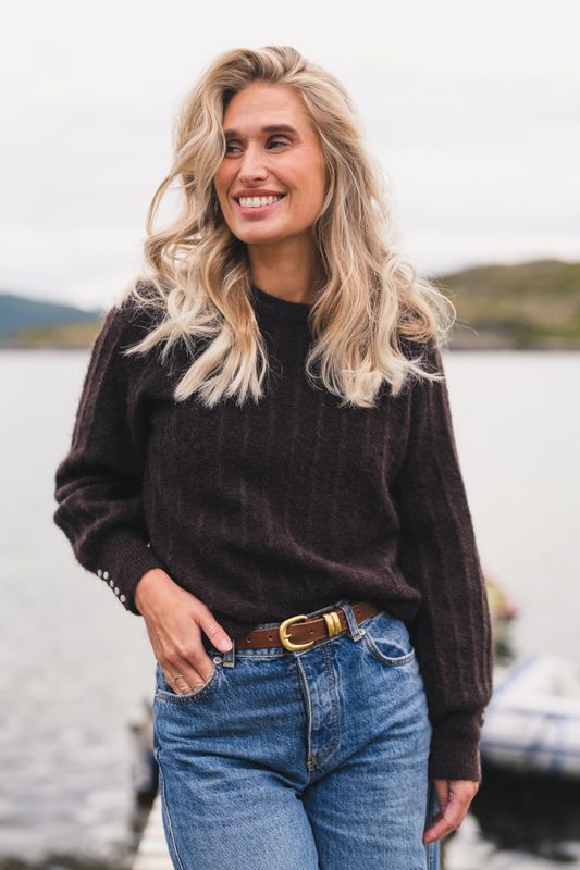 Mira Amalie Pullover Black Coffee