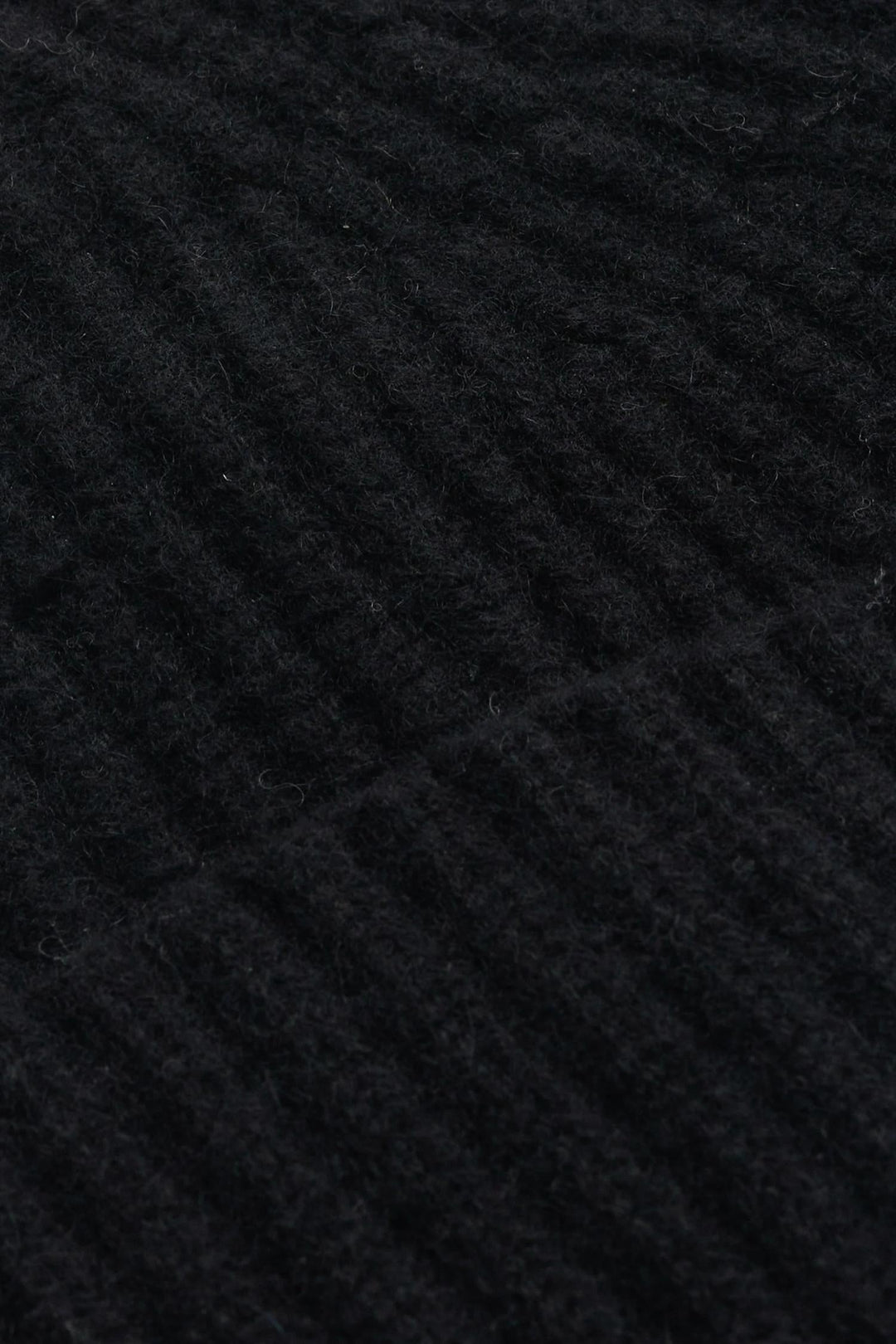 Alba Cashmere Beanie Black