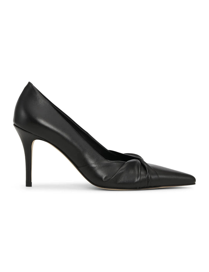 Violetta Black
