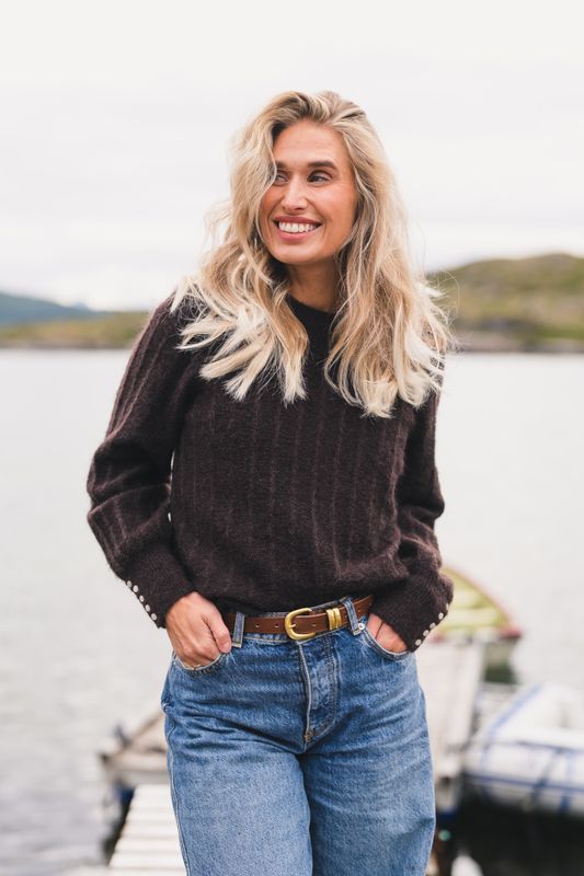 Mira Amalie Pullover Black Coffee