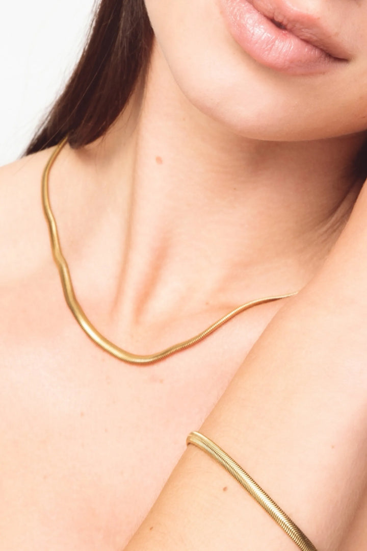 The Snake Necklace Gold