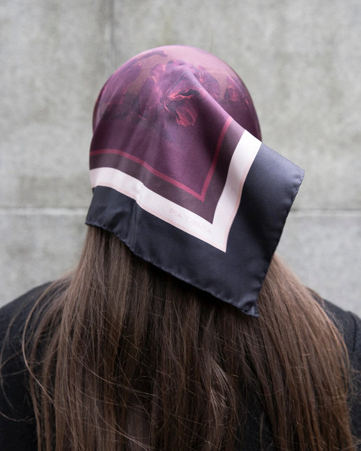 Betty Agnes Black/Burgundy