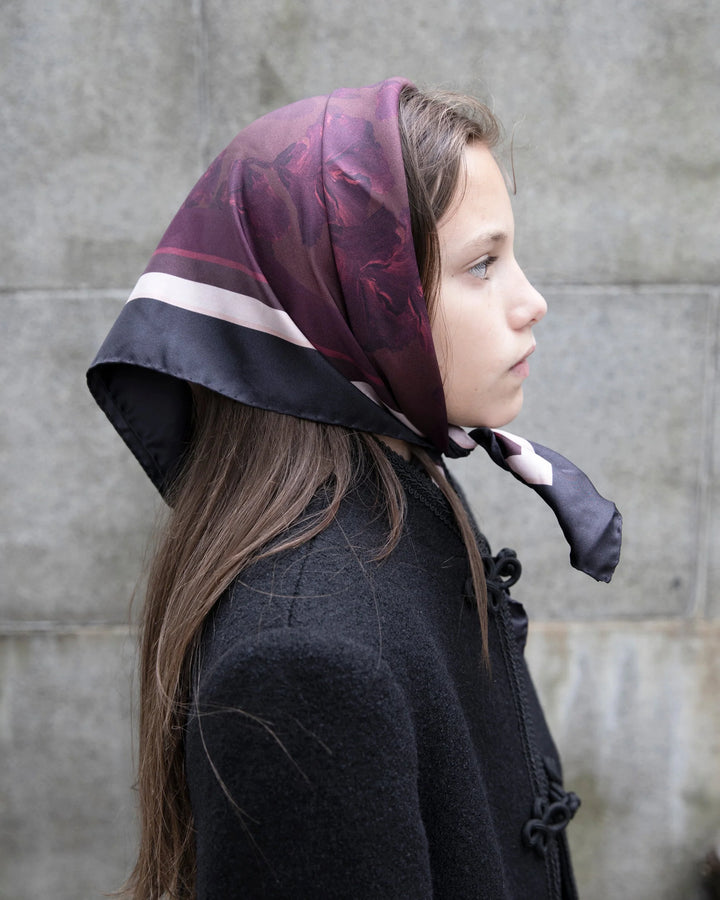 Betty Agnes Black/Burgundy