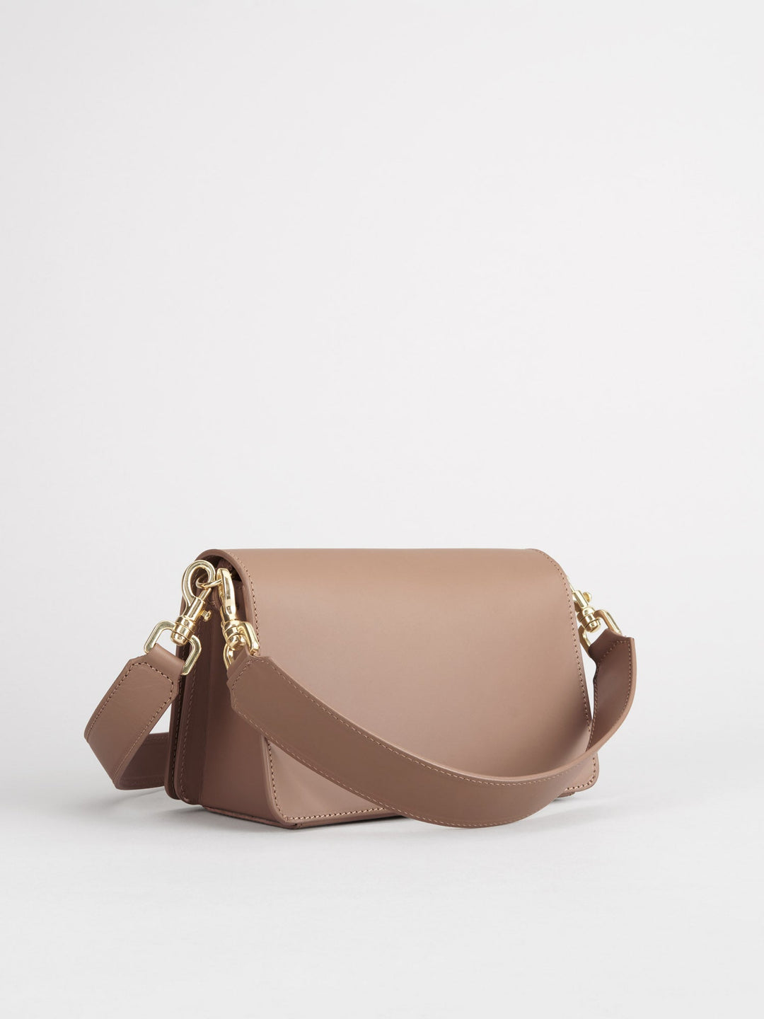 Assisi Hazelnut Vacchetta Shoulder Bag