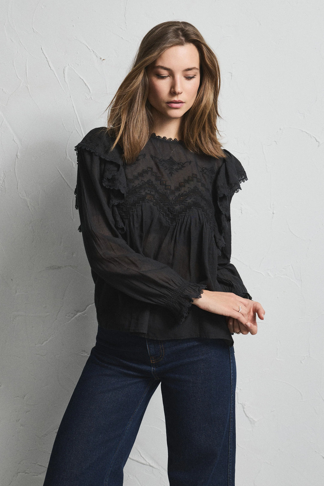 Victoria Blouse Black