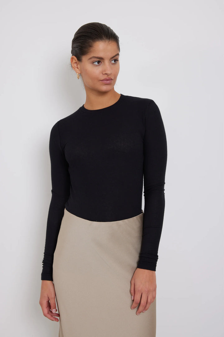 Angela LS T-shirt Black