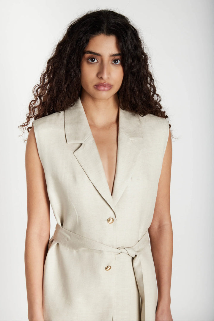 Aphandra Vest Sand