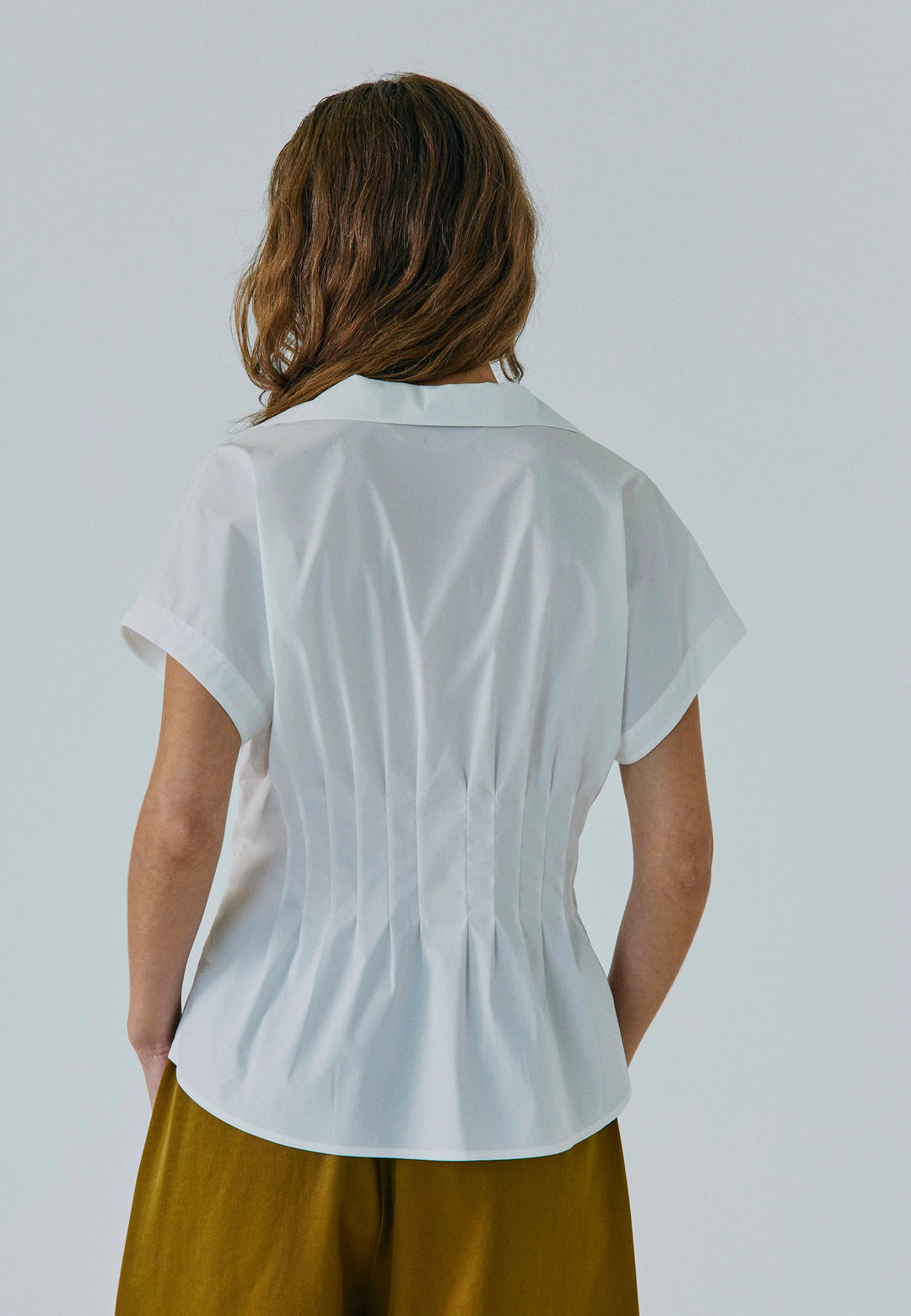 Betty Pleat Shirt Offwhite