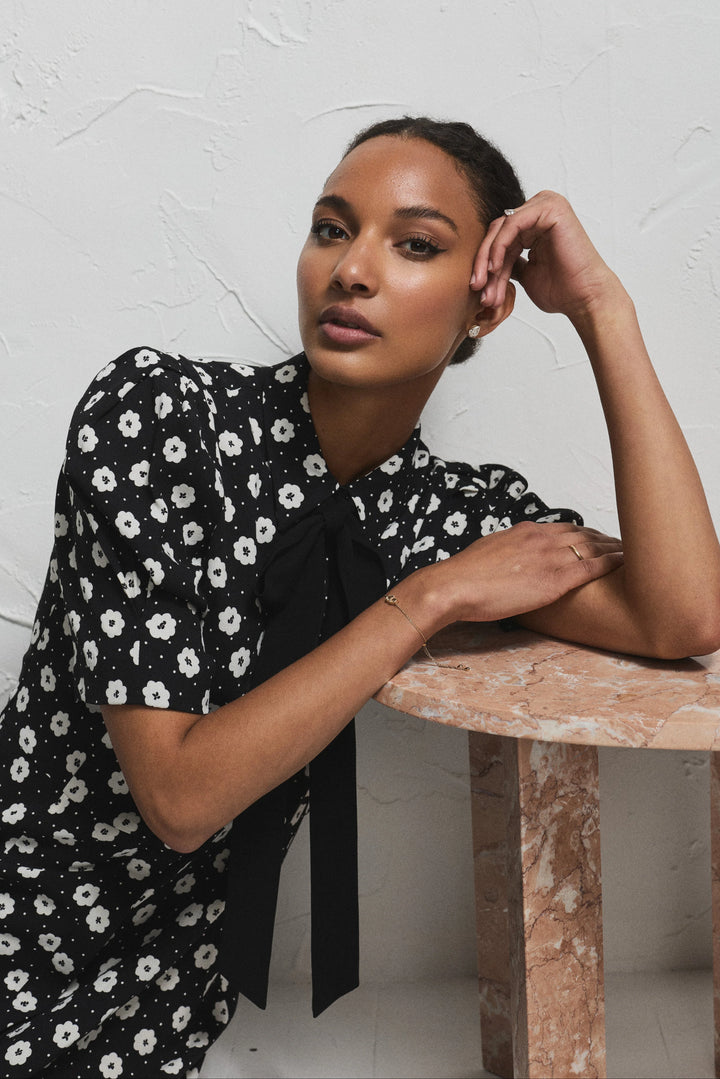 Charlotte Floral Dress Creme Fleur Black