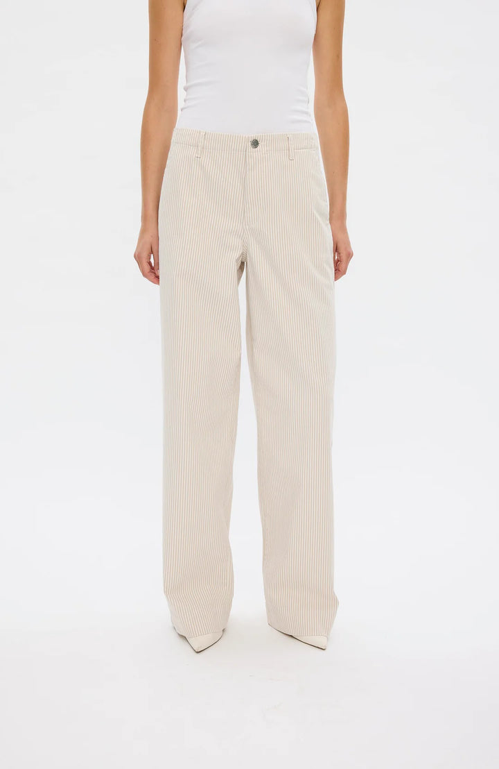 Erika FV 825 Oat Milk Stripe Regular