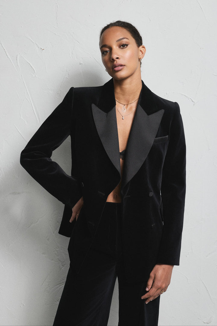 Francis Velvet Black