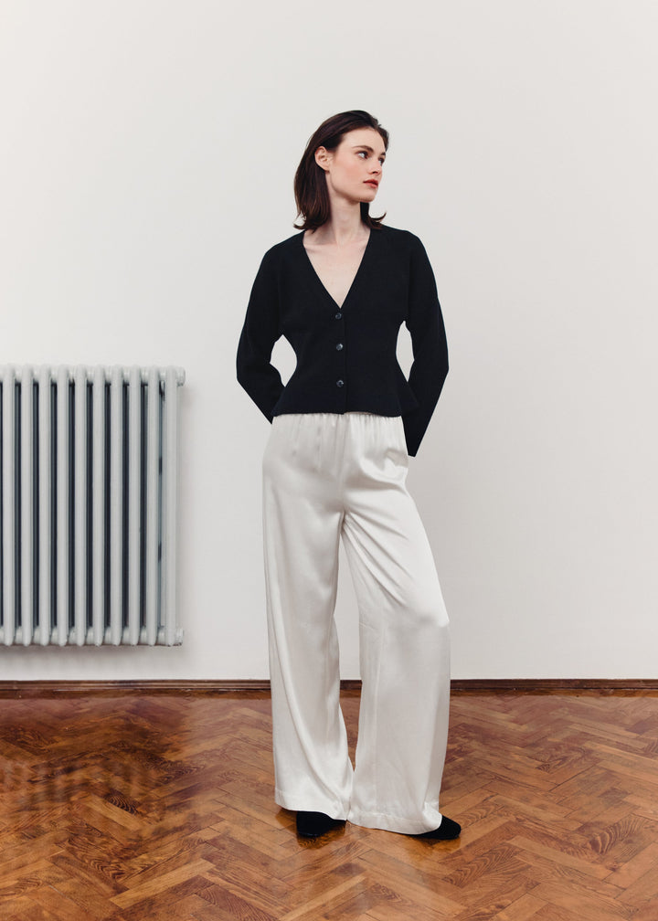 Ginny Merino Cardigan Black
