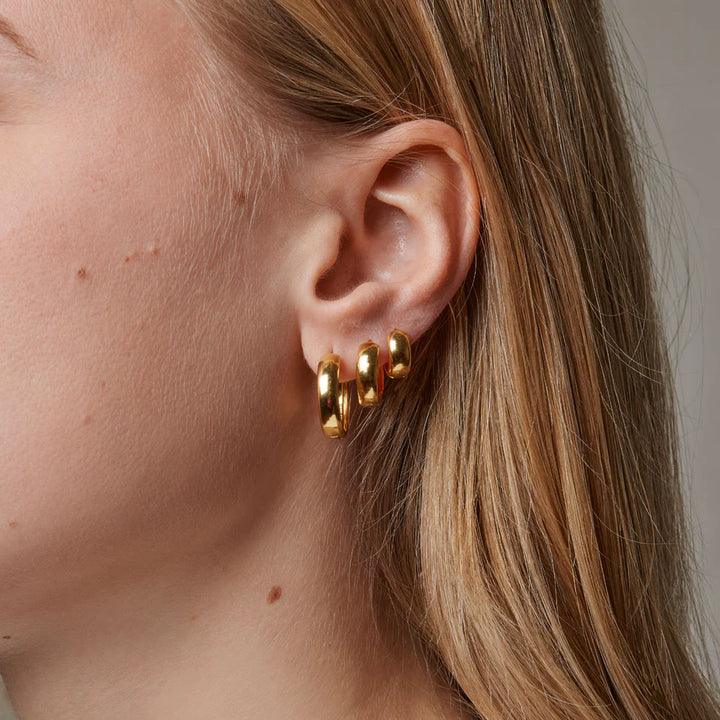 Classic Wide 15mm Hoops Gold
