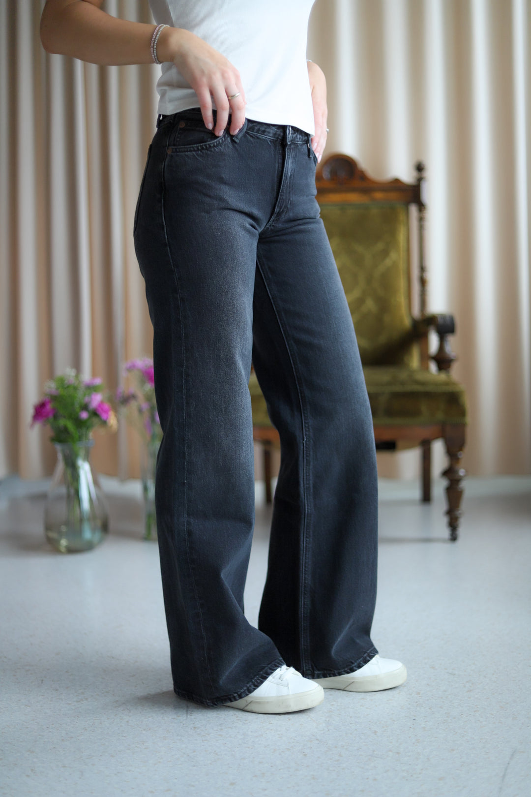 Wide Heidi Slow Black