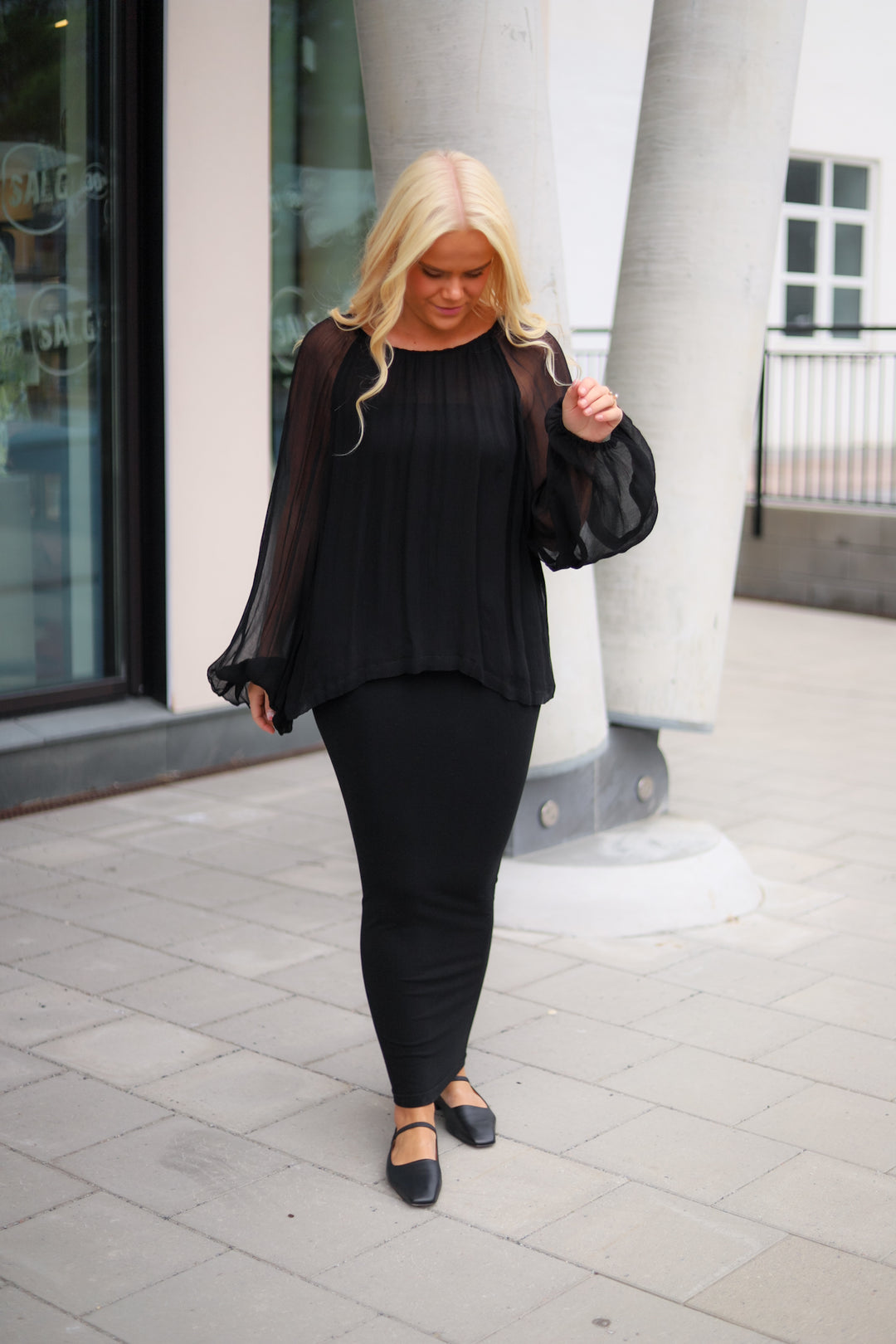 Uma Blouse Black