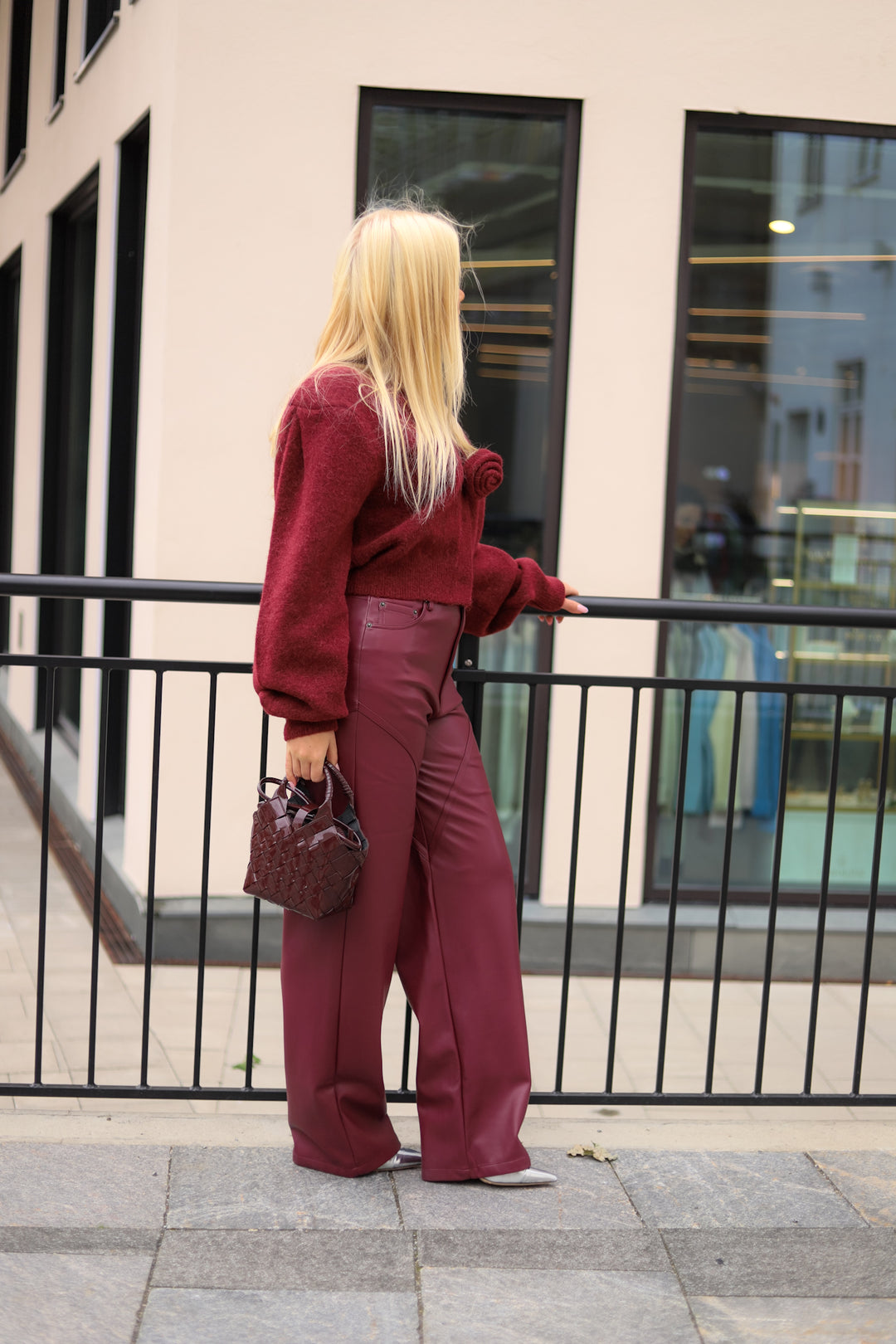 Mid Waisted Piping Pants Zinfandel