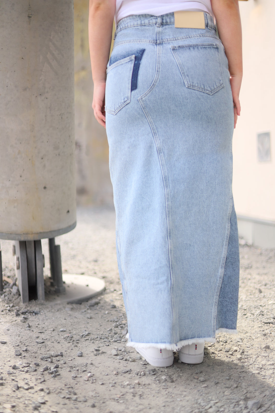 Louisa Long Denim Skirt Lt Blue Mix