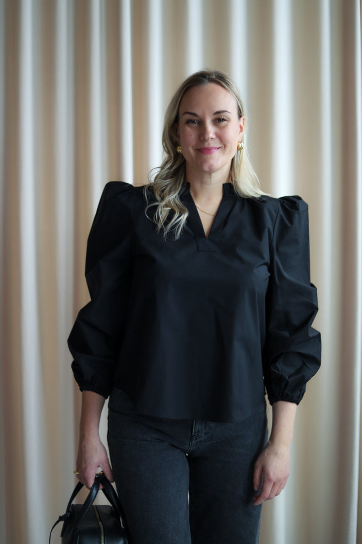 Infinity Blouse Black