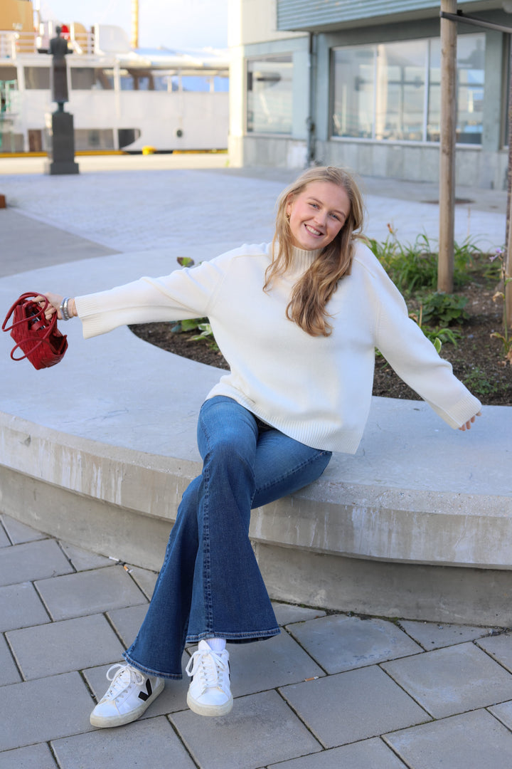 Rico Cashmere Turtleneck Eggshell