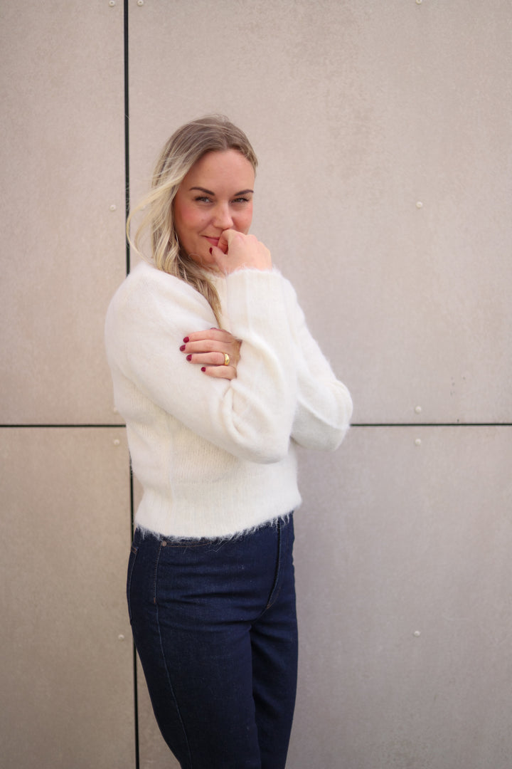 Hairy Knit Fitted Sweater Off White