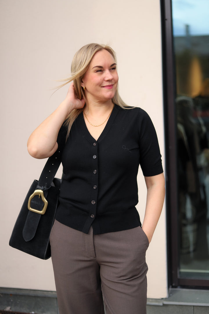 Daisy Merino Cardigan Black