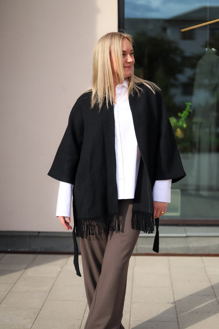 Akila Lambswool Jacket Black