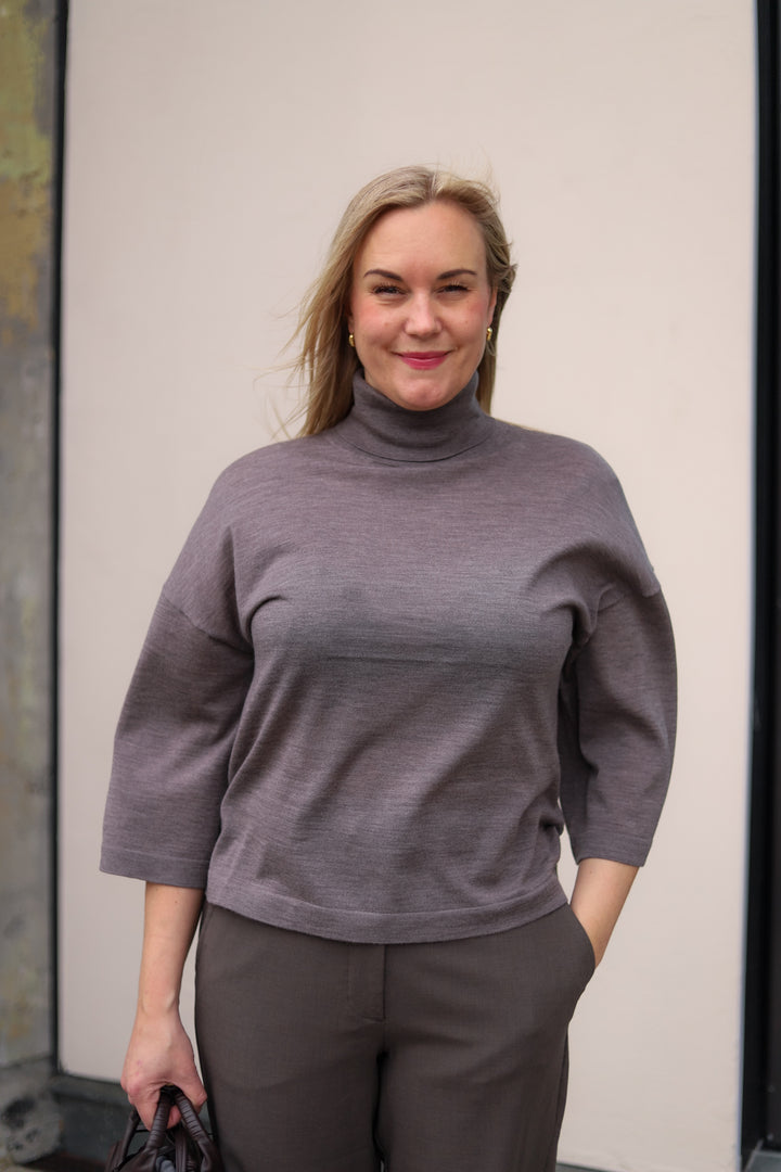 Tia Merino Knit Wood