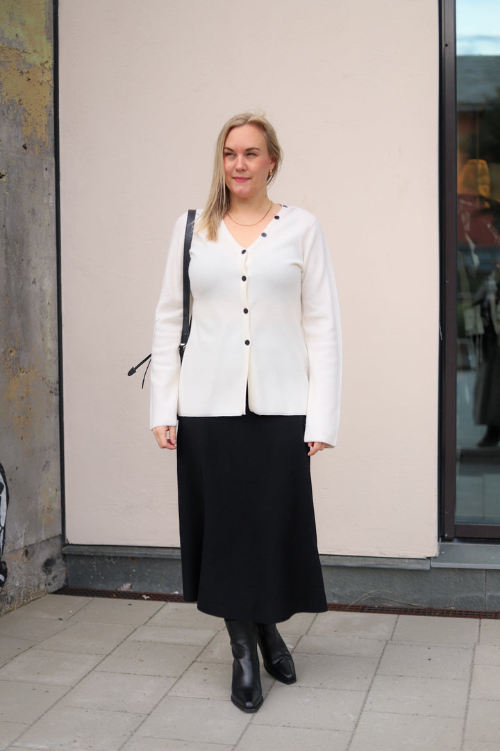 Valeria Merino Skirt Black