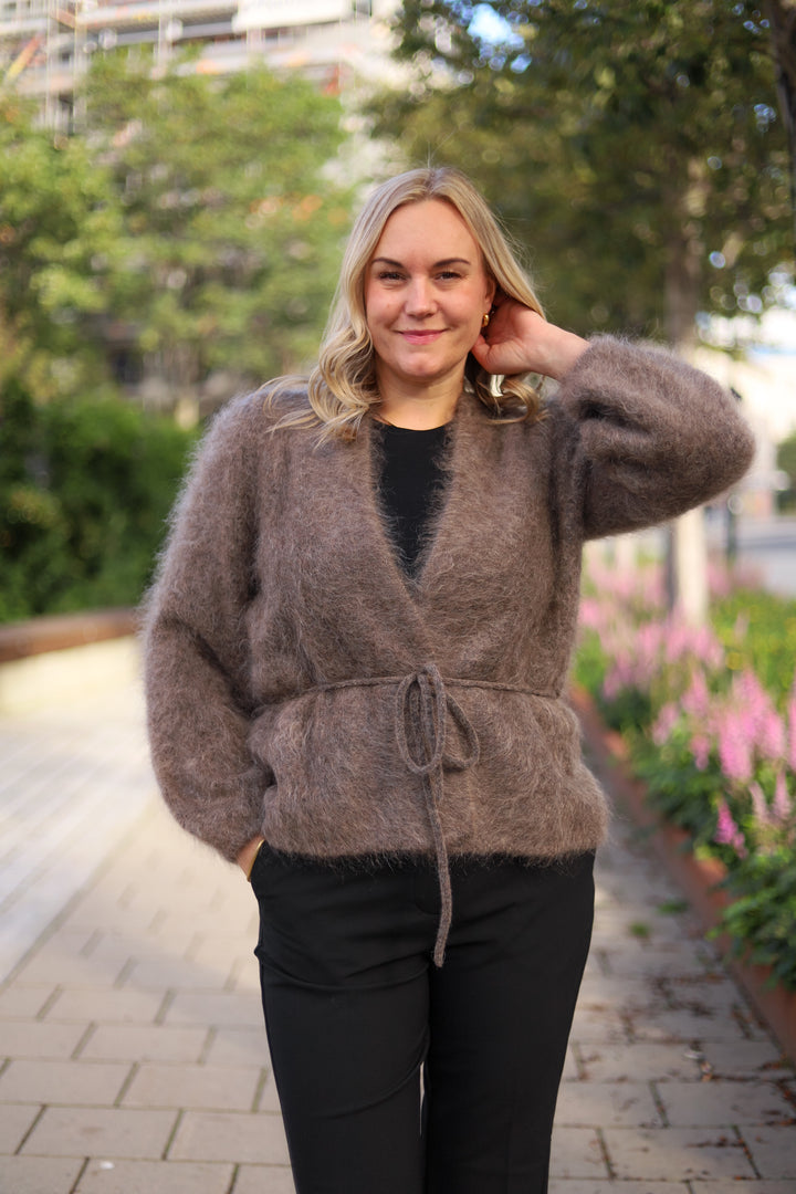 Fredrikke Chunky Cardigan Brown