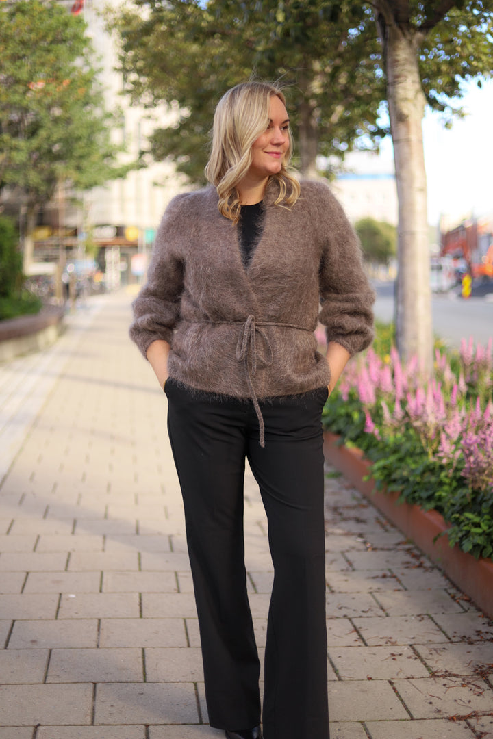 Fredrikke Chunky Cardigan Brown