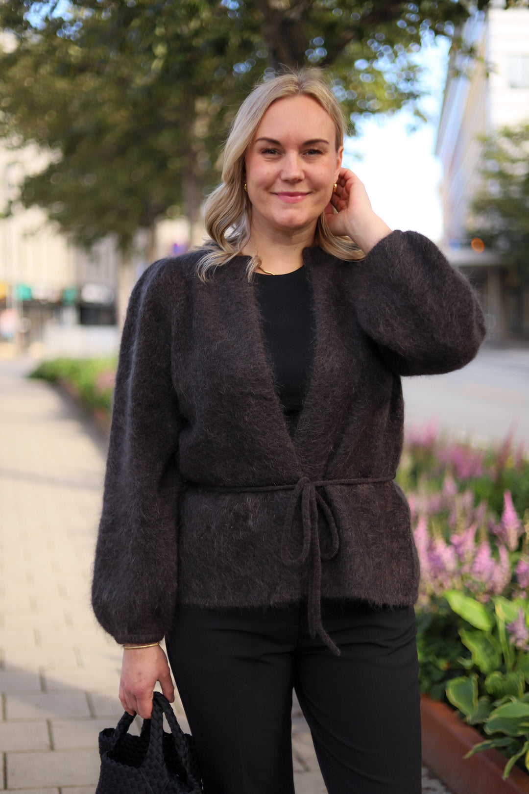 Fredrikke Chunky Cardigan Dark Brown