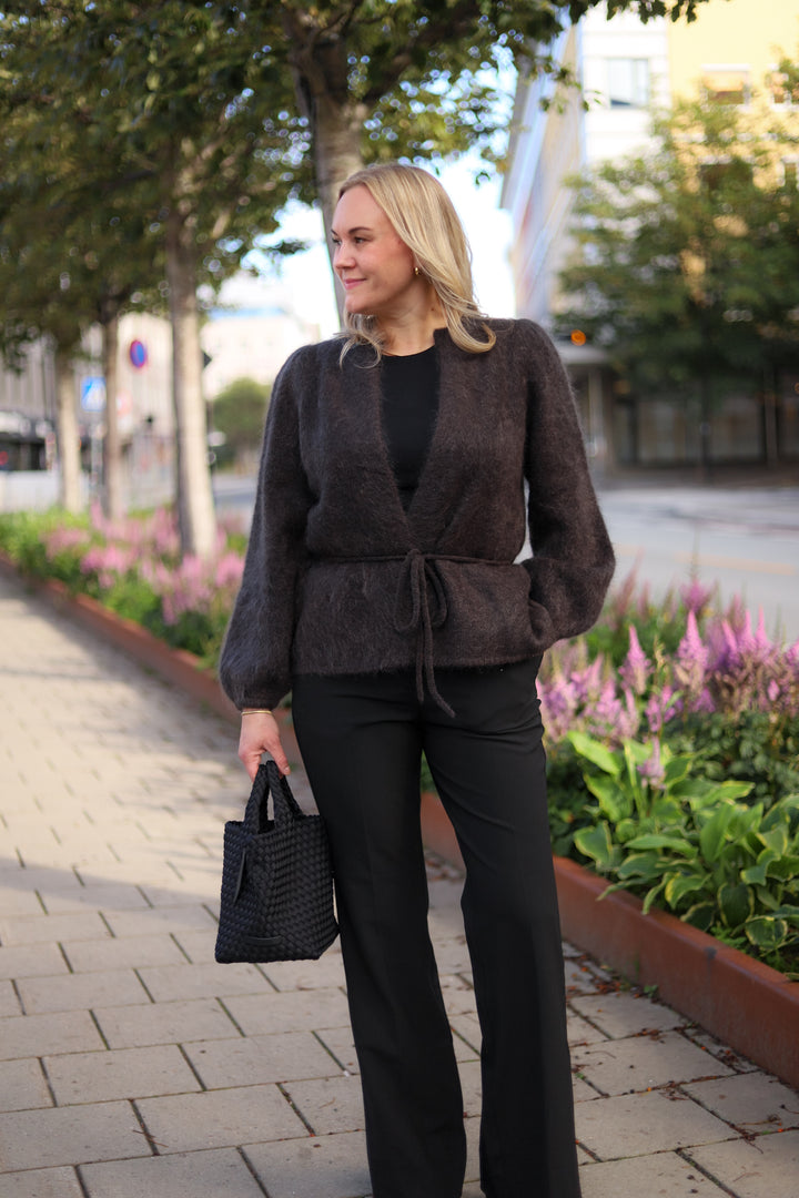 Fredrikke Chunky Cardigan Dark Brown