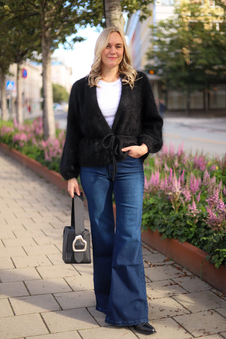 Fredrikke Chunky Cardigan Black