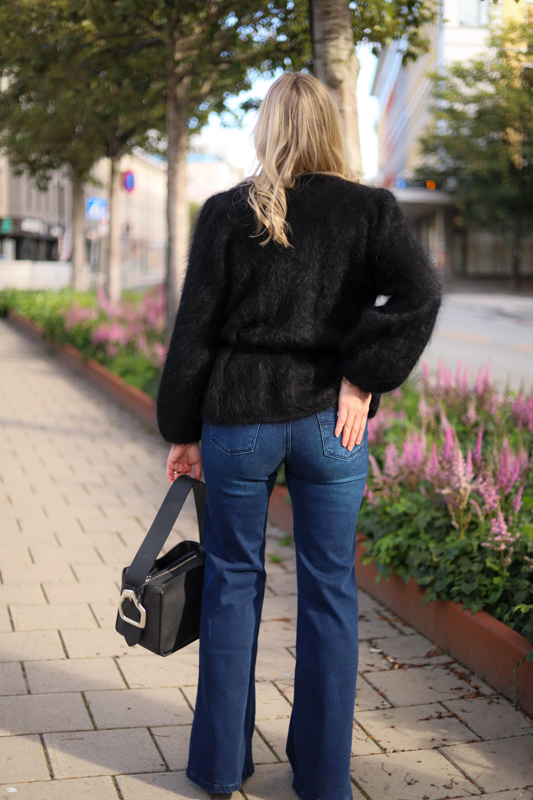 Fredrikke Chunky Cardigan Black